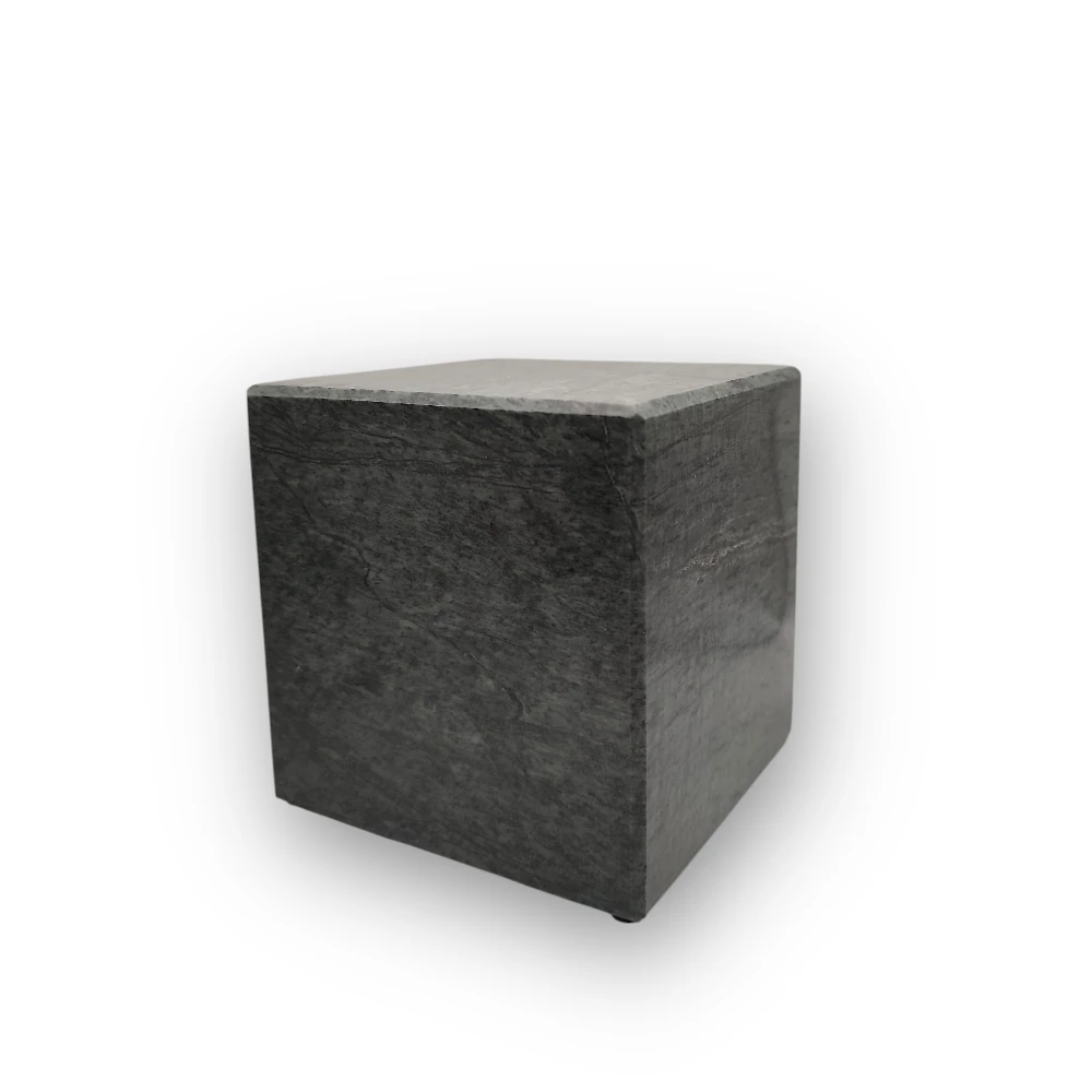 Cube Serpentin 1 Tierurne aus Serpentin